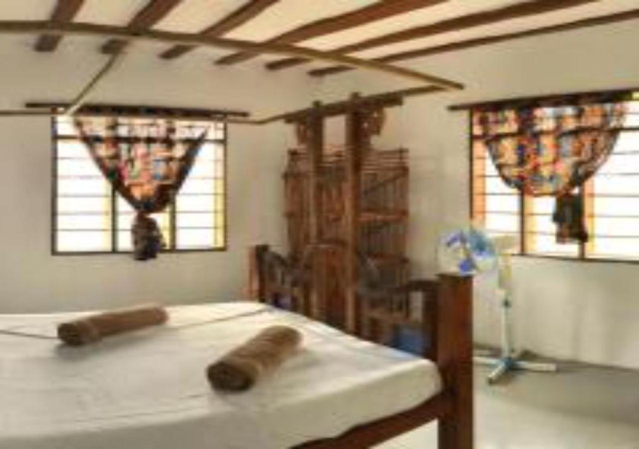 Magharibi House Apartment นูงวี ภายนอก รูปภาพ