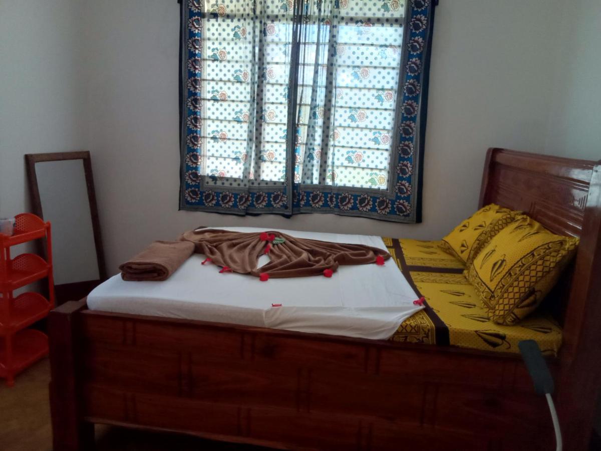 Magharibi House Apartment นูงวี ภายนอก รูปภาพ