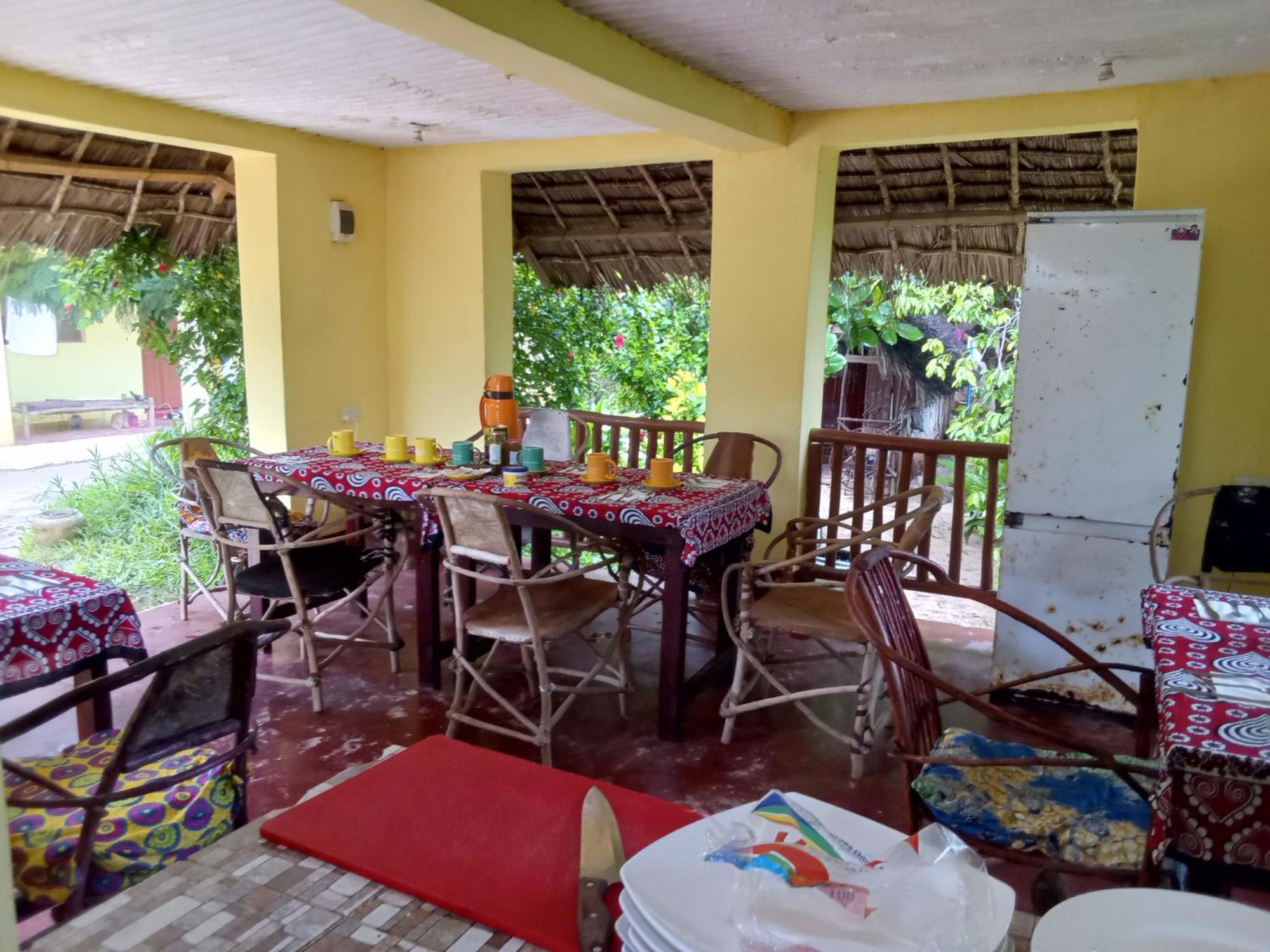 Magharibi House Apartment นูงวี ภายนอก รูปภาพ